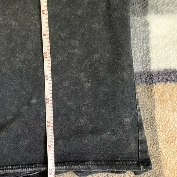 Black Graphic Women's Top - Picture 9 of 9